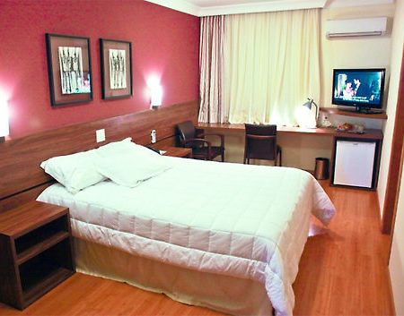 Eston Hotel - Localizacao Central Privilegiada -Pet Friendly Chapecó エクステリア 写真