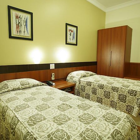 Eston Hotel - Localizacao Central Privilegiada -Pet Friendly Chapecó エクステリア 写真