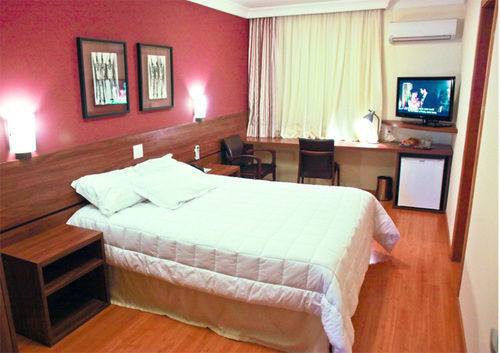 Eston Hotel - Localizacao Central Privilegiada -Pet Friendly Chapecó エクステリア 写真